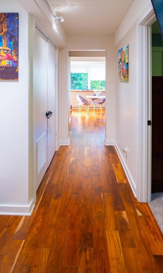 Holiday home Spectacular In Middletown With Acres Of Privacy Louisville